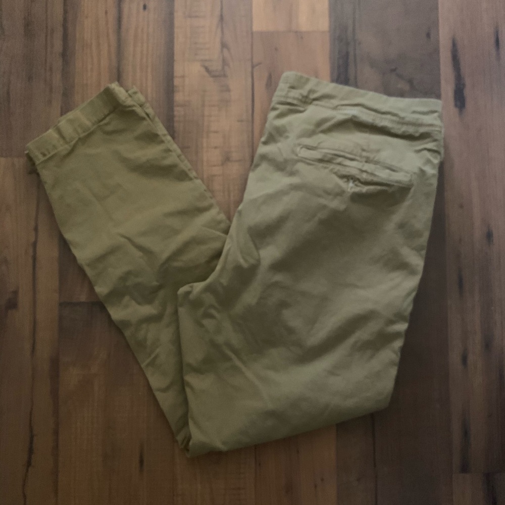 AE Slim Chino Khakis 36x30